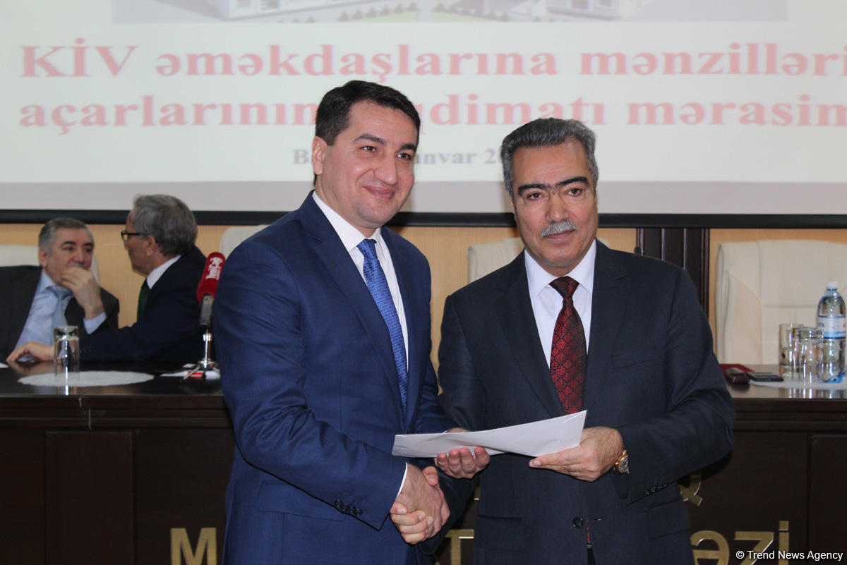 Əli Həsənov: Azərbaycan mediasını öz təsiri altına salmaq istəyən dairələrin siyasəti iflasa uğrayıb (YENİLƏNİB-2) (FOTO)