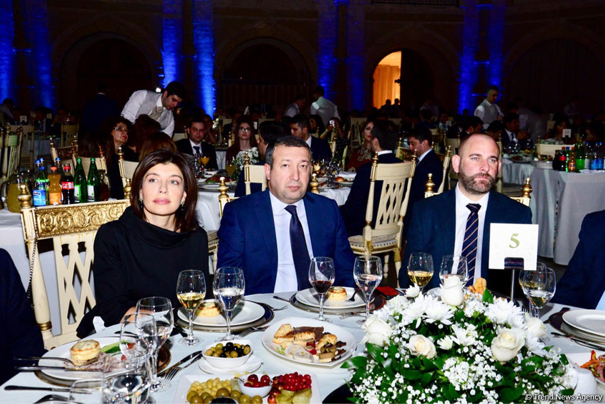2018-ci il Gənclər üçün Prezident mükafatlarının təqdim edilməsi və bir sıra digər gənclərin mükafatlandırılması mərasimi keçirilib (FOTO)