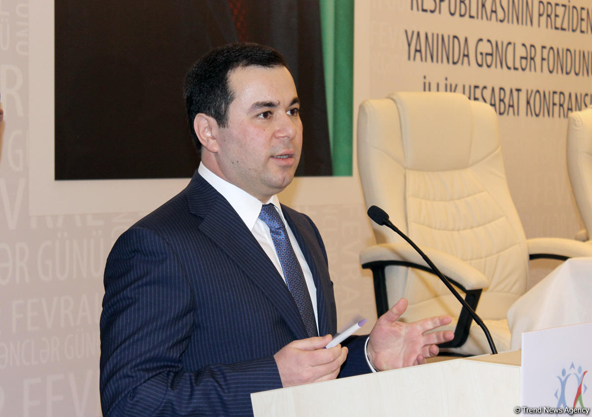 Fərhad Hacıyev: Gələcəkdə gənclər qrantlardan sahibkarlıq fəaliyyəti üçün də istifadə edə bilərlər