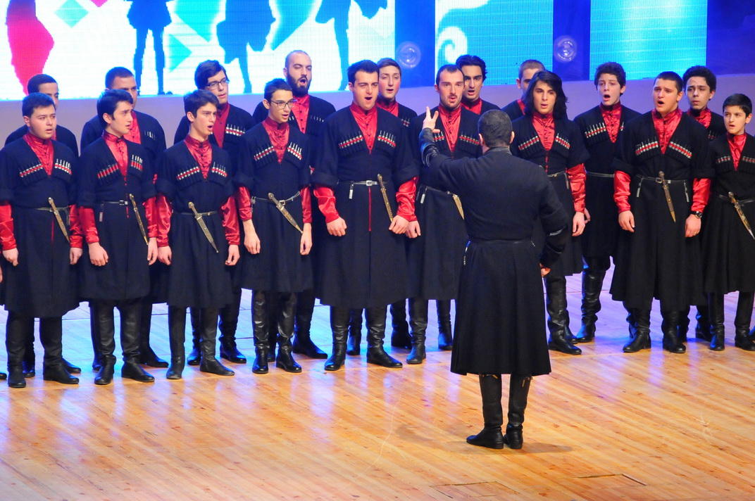 Dünya xalqlarının rəqslərindən ibarət konsert keçirilib (FOTO)