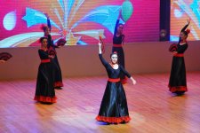 Dünya xalqlarının rəqslərindən ibarət konsert keçirilib (FOTO)