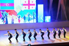Dünya xalqlarının rəqslərindən ibarət konsert keçirilib (FOTO)