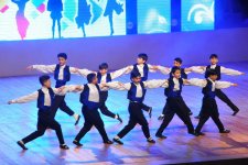 Dünya xalqlarının rəqslərindən ibarət konsert keçirilib (FOTO)