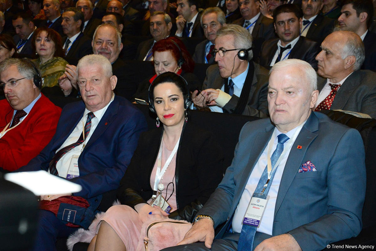 Əli Həsənov: Azərbaycan həmkarlar ittifaqlarının inkişafında 2004-cü ildən sonrakı dövr xüsusilə fərqləndi (FOTO)