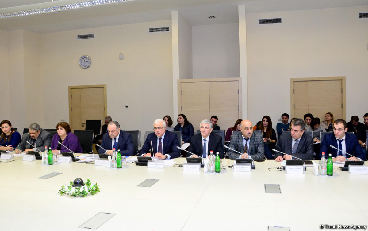 Niyazi Səfərov: Sənaye zonaları Azərbaycanın hər bir regionunda yaradılacaq (YENİLƏNİB) (FOTO)