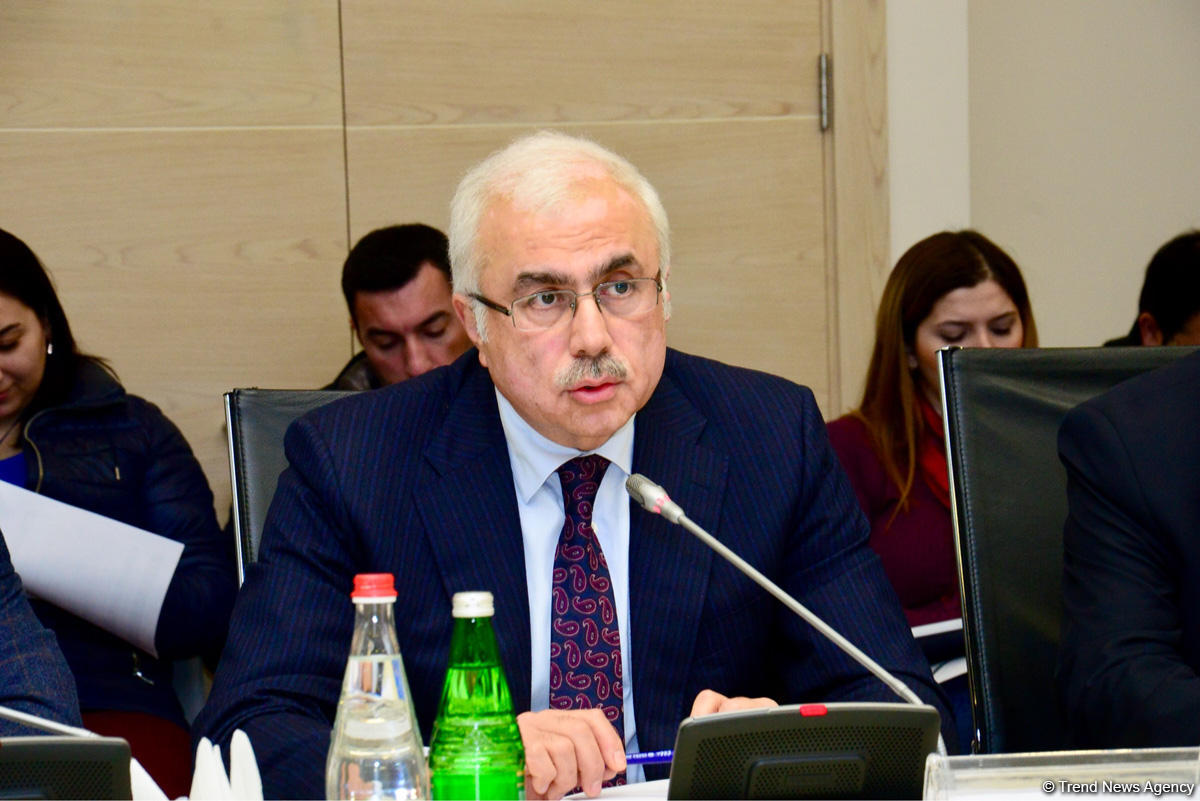 Azərbaycan məktəb laboratoriyaları üçün xüsusi avadanlıqlar istehsal edəcək (FOTO)