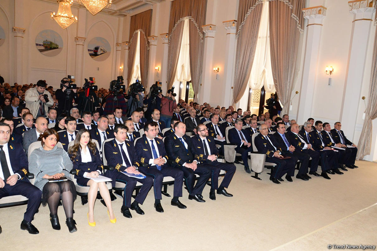 Cavid Qurbanov: Bu dəfə də dəmiryolçular prezident seçkilərində ölkəmizin işıqlı gələcəyinə səs verəcəklər (FOTO)