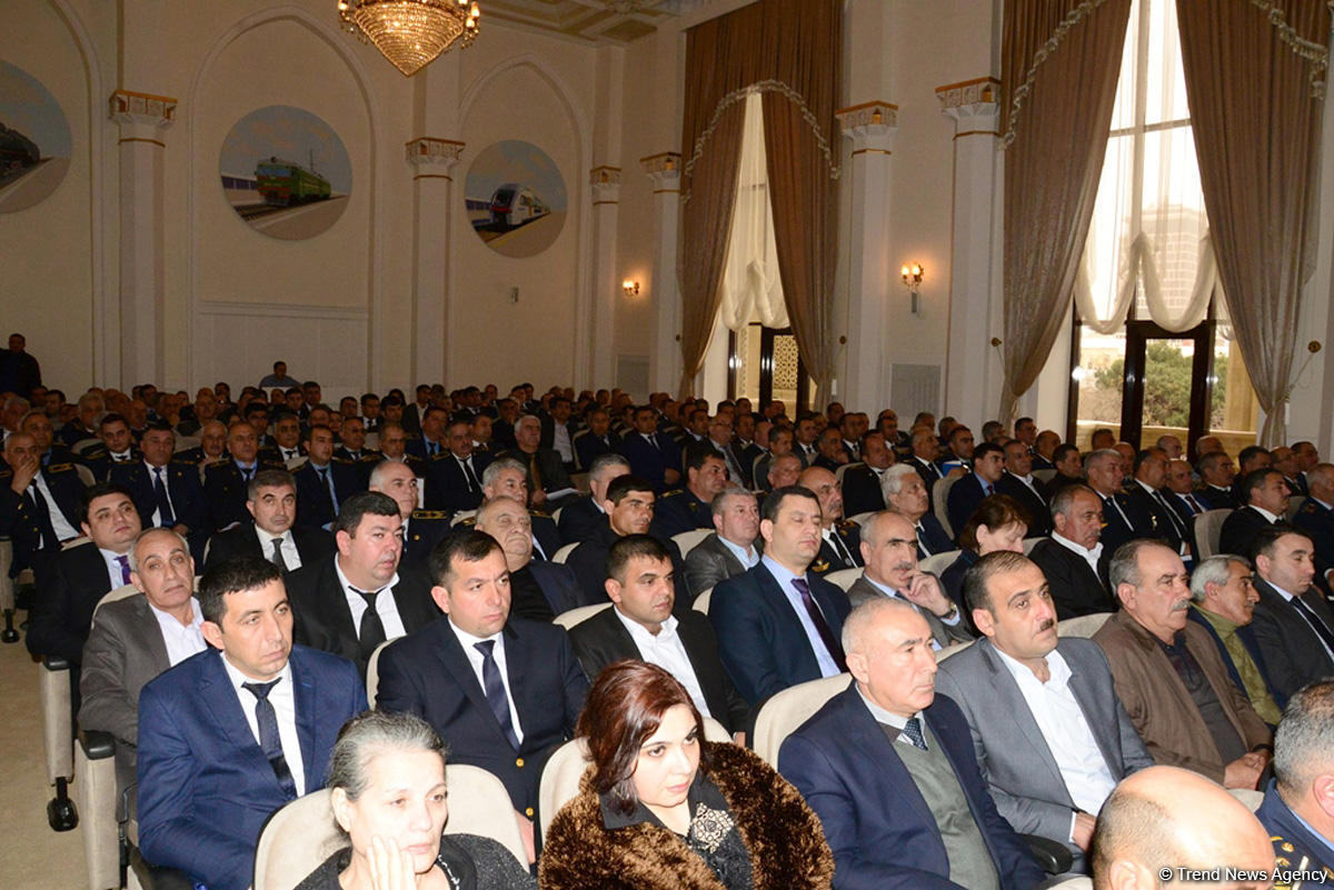 Cavid Qurbanov: Bu dəfə də dəmiryolçular prezident seçkilərində ölkəmizin işıqlı gələcəyinə səs verəcəklər (FOTO)