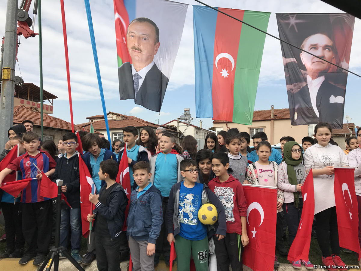 Sakaryada Xocalı soyqırımına həsr olunmuş abidə açılıb (FOTO/VİDEO)