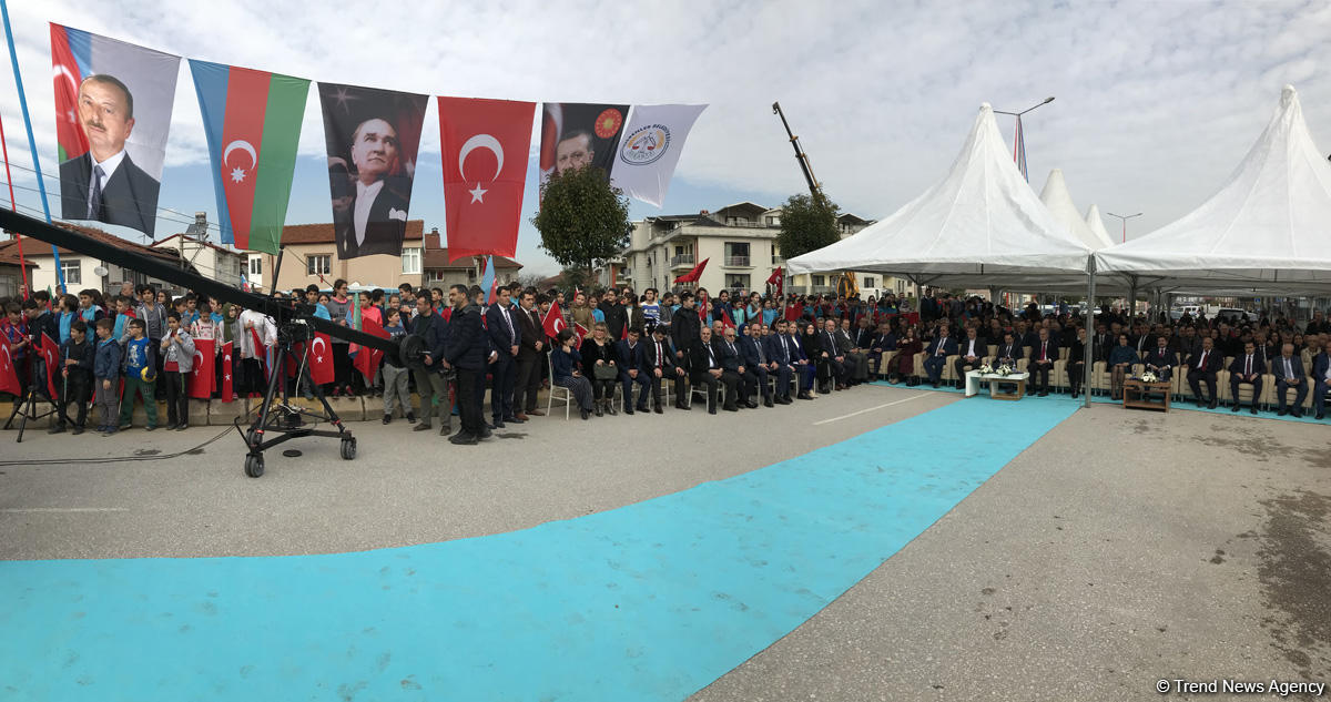 Sakaryada Xocalı soyqırımına həsr olunmuş abidə açılıb (FOTO/VİDEO)