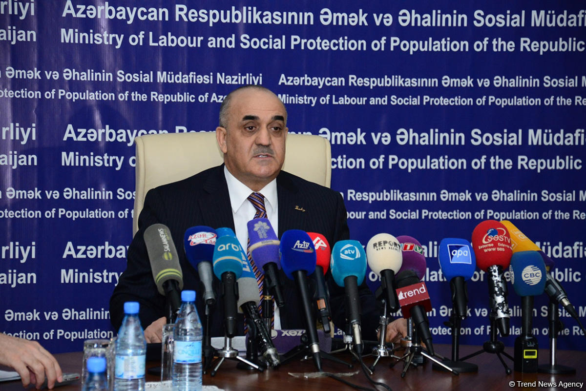 Nazir: Azərbaycanda pensiya 5,7 faiz artırılacaq (FOTO) (YENİLƏNİB)