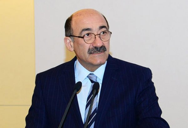 Əbülfəs Qarayev: Azərbaycan münaqişələrin həlli yollarının müzakirə olunduğu məkana çevrilib