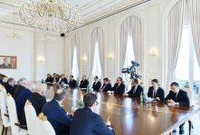 Azərbaycan Prezidenti: Əsas prioritetimiz iqtisadiyyatımızı şaxələndirməyə və neft-qazdan asılılığı azaltmağa imkan yaradan qeyri-enerji sektorudur (FOTO) (YENİLƏNİB)