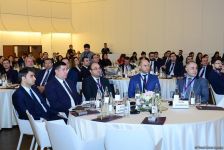 Bakıda “İrimiqyaslı idman yarışlarının keçirilməsinin ev sahibi ölkəyə faydaları-2018” mövzusunda konfrans keçirilib (FOTO)