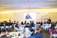 Bakıda “İrimiqyaslı idman yarışlarının keçirilməsinin ev sahibi ölkəyə faydaları-2018” mövzusunda konfrans keçirilib (FOTO)