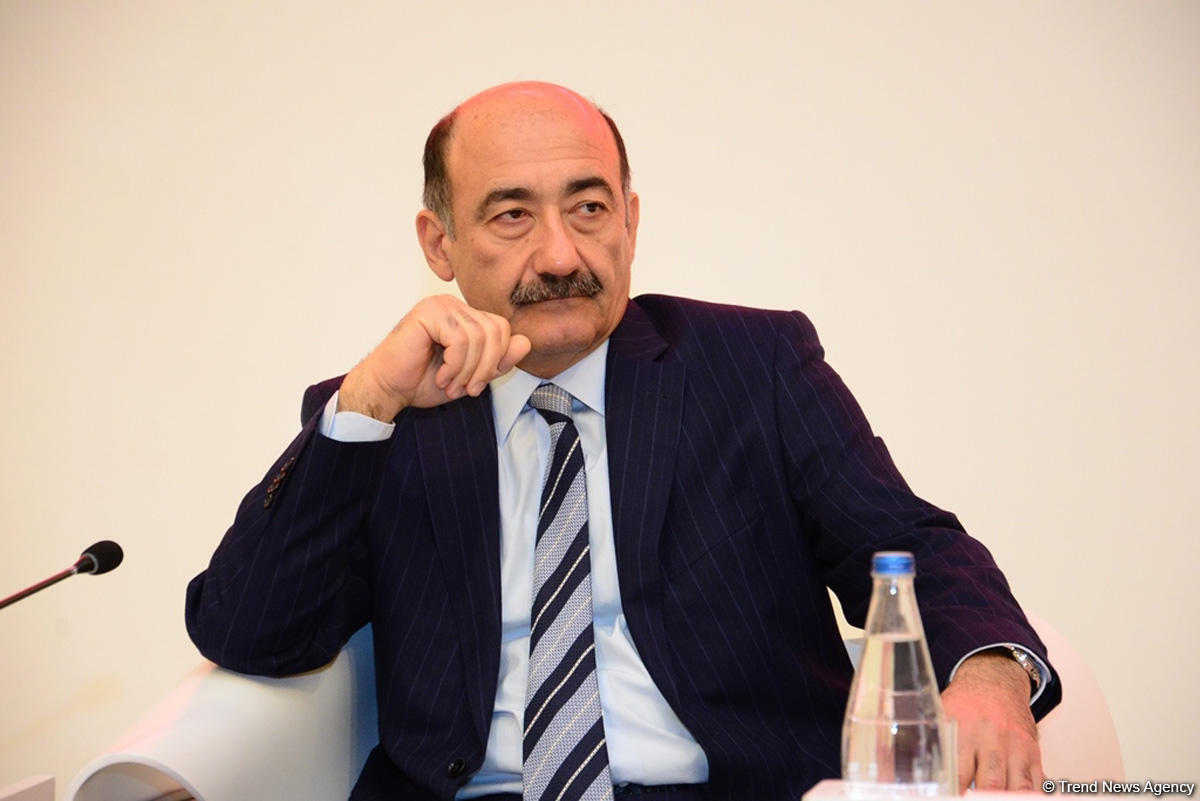 Bakıda “İrimiqyaslı idman yarışlarının keçirilməsinin ev sahibi ölkəyə faydaları-2018” mövzusunda konfrans keçirilib (FOTO)