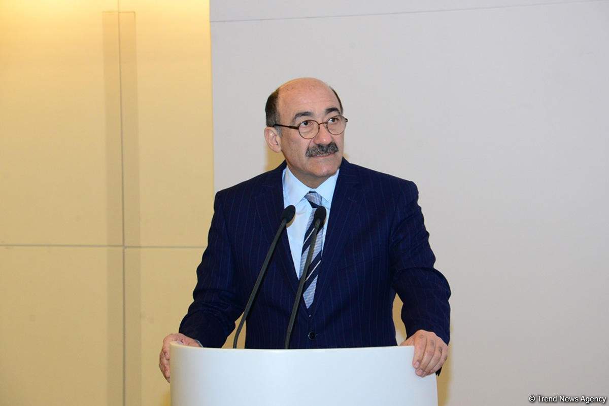 Bakıda “İrimiqyaslı idman yarışlarının keçirilməsinin ev sahibi ölkəyə faydaları-2018” mövzusunda konfrans keçirilib (FOTO)