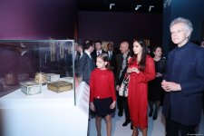 Heydər Əliyev Fondunun vitse-prezidenti Leyla Əliyeva “Alfons Muxa: gözəllik axtarışında” sərgisinin açılışında iştirak edib (FOTO)