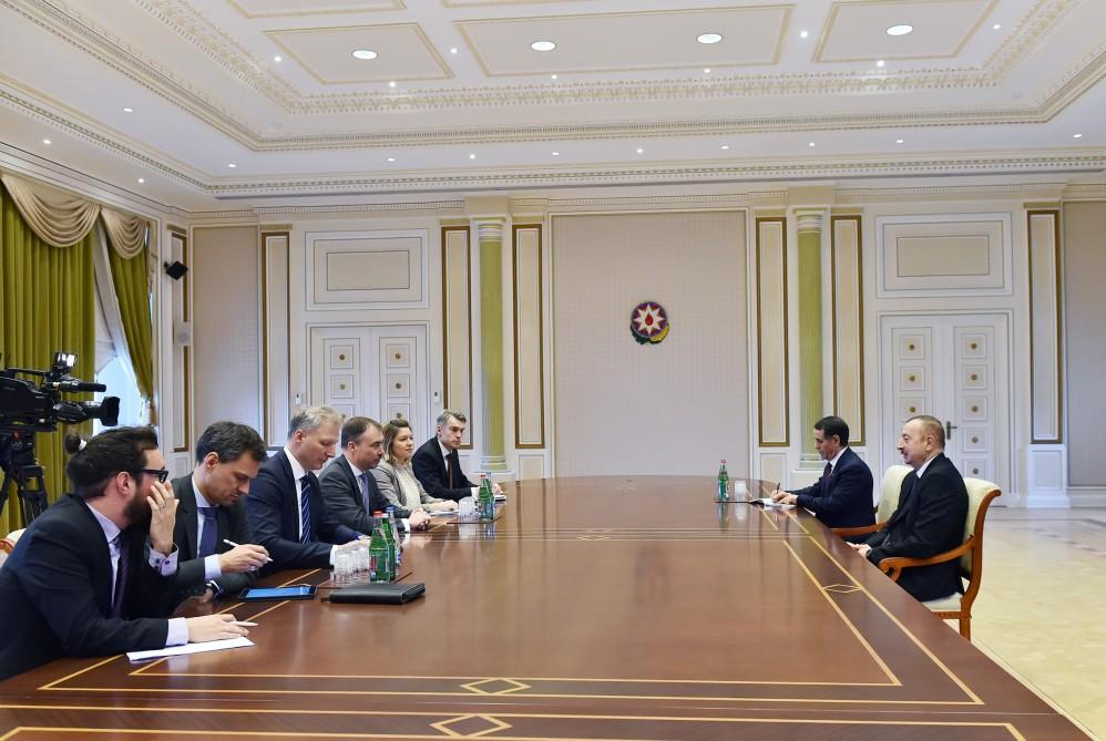 Prezident İlham Əliyev: Ermənistanın riyakar və qeyri-konstruktiv mövqeyi danışıqlarda tərəqqinin əldə edilməsinə başlıca maneədir (FOTO) (YENİLƏNİB)