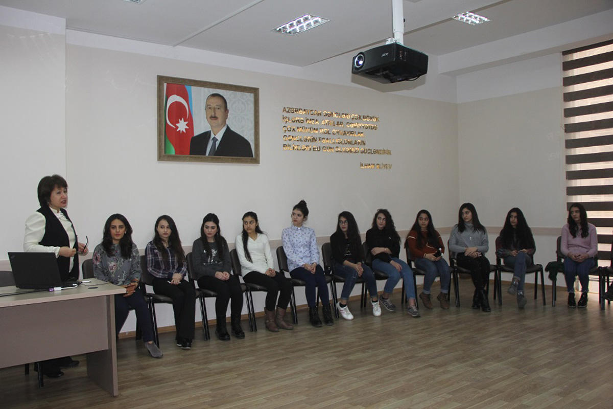 Gənclər reproduktiv sağlamlıq və ailə planlaşdırılması ilə bağlı maarifləndirilib (FOTO)