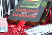 Xocalı soyqırımının ildönümünə həsr olunmuş "Qarabağın səsi" adlı rəsm sərgisi və ədəbi-bədii tədbir keçirilib (FOTO)