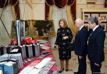 Xocalı soyqırımının ildönümünə həsr olunmuş "Qarabağın səsi" adlı rəsm sərgisi və ədəbi-bədii tədbir keçirilib (FOTO)