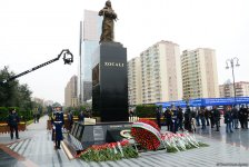 Azərbaycan ictimaiyyəti Xocalı soyqırımı qurbanlarının xatirəsini yad edir (FOTO)