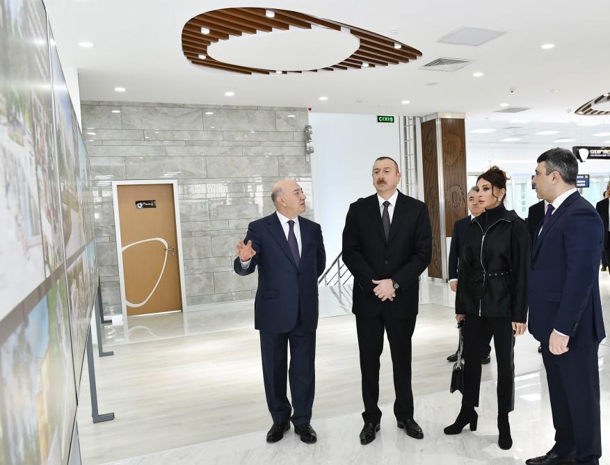 Prezident İlham Əliyev və xanımı Mehriban Əliyeva Mingəçevirdə "ASAN Həyat" kompleksinin açılışında iştirak ediblər (FOTO)