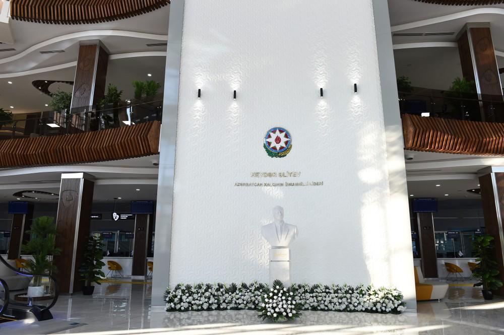Prezident İlham Əliyev və xanımı Mehriban Əliyeva Mingəçevirdə "ASAN Həyat" kompleksinin açılışında iştirak ediblər (FOTO)