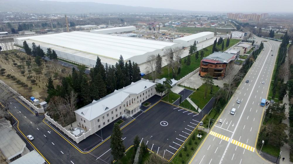 Prezident İlham Əliyev və xanımı Mehriban Əliyeva “Mingəçevir Tekstil” MMC-nin iplik istehsalı üzrə iki müəssisəsinin açılışında iştirak ediblər (YENİLƏNİB) (FOTO)