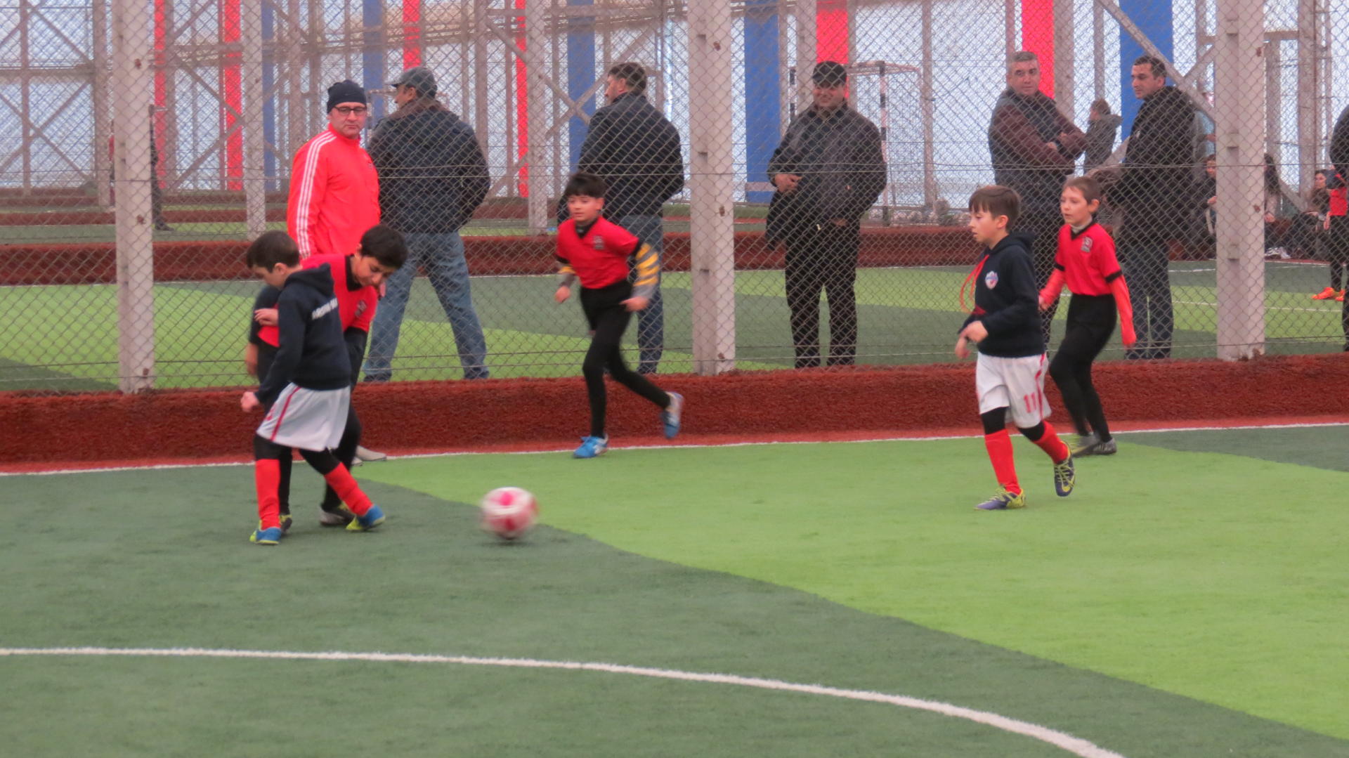 Azfar Futbol məktəbinin sıralarına hər gün yeni yetirmələr qoşulmaqdadır (FOTO/VİDEO)