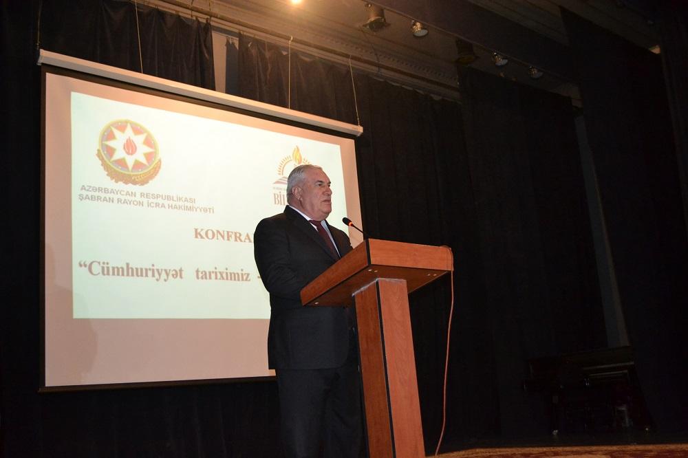 Bilik Fondu Şabranda Cümhuriyyətə həsr edilən konfrans keçirib (FOTO)