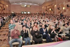 KarnegiKlub 650 nəfərlik bayram treninqi keçirib (FOTO)
