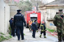 Respublika Narkoloji Mərkəzində yanğın söndürülüb (YENİLƏNİB) (FOTO)