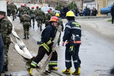 Respublika Narkoloji Mərkəzində yanğın söndürülüb (YENİLƏNİB) (FOTO)