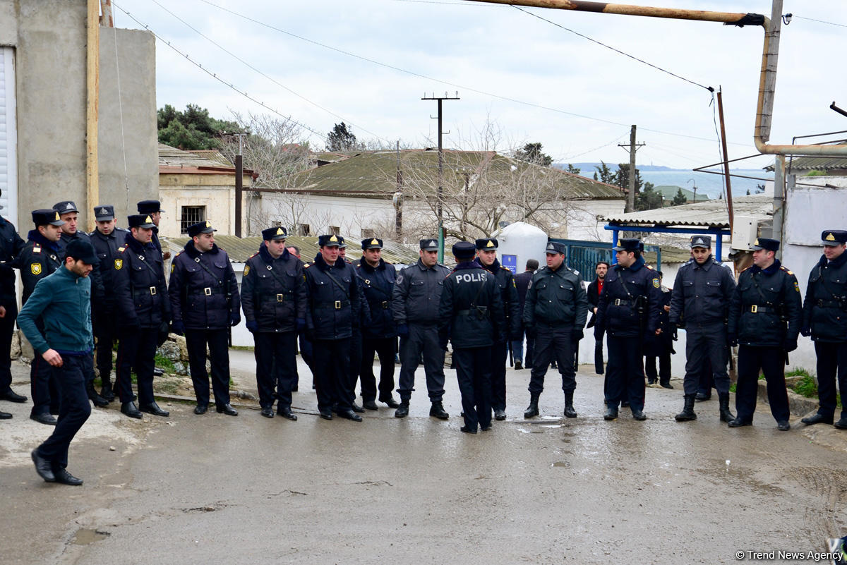 Respublika Narkoloji Mərkəzində yanğın söndürülüb (YENİLƏNİB) (FOTO)