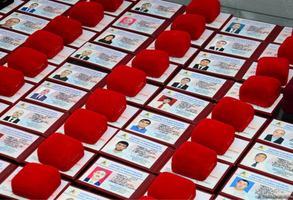 Bədən tərbiyəsi və idman günü ilə bağlı təltifetmə mərasimi keçirilib (FOTO)