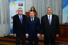 Bədən tərbiyəsi və idman günü ilə bağlı təltifetmə mərasimi keçirilib (FOTO)
