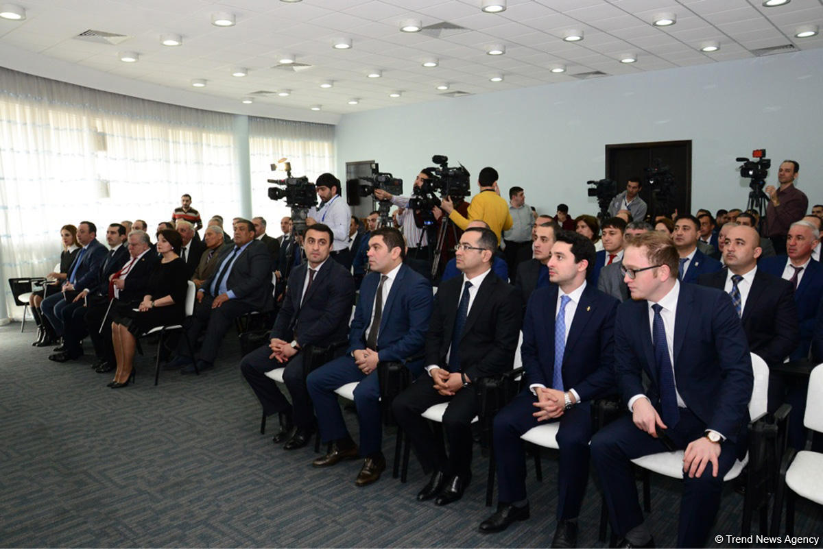 Bədən tərbiyəsi və idman günü ilə bağlı təltifetmə mərasimi keçirilib (FOTO)