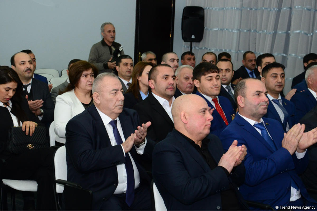 Bədən tərbiyəsi və idman günü ilə bağlı təltifetmə mərasimi keçirilib (FOTO)