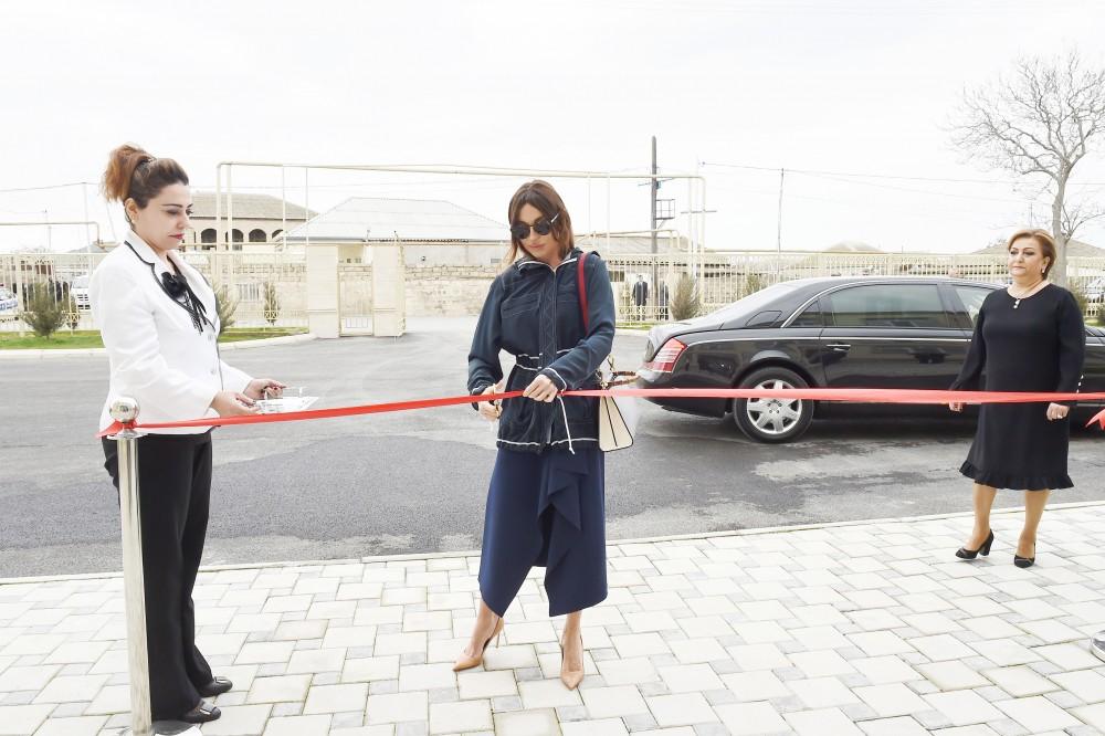 Birinci vitse-prezident Mehriban Əliyeva Maştağada sanatoriya tipli körpələr evi-uşaq bağçasının yeni binasının açılışında iştirak edib (FOTO)