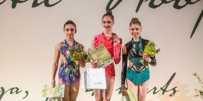 Bədii gimnastlarımız vətənə 4 medalla qayıtdı