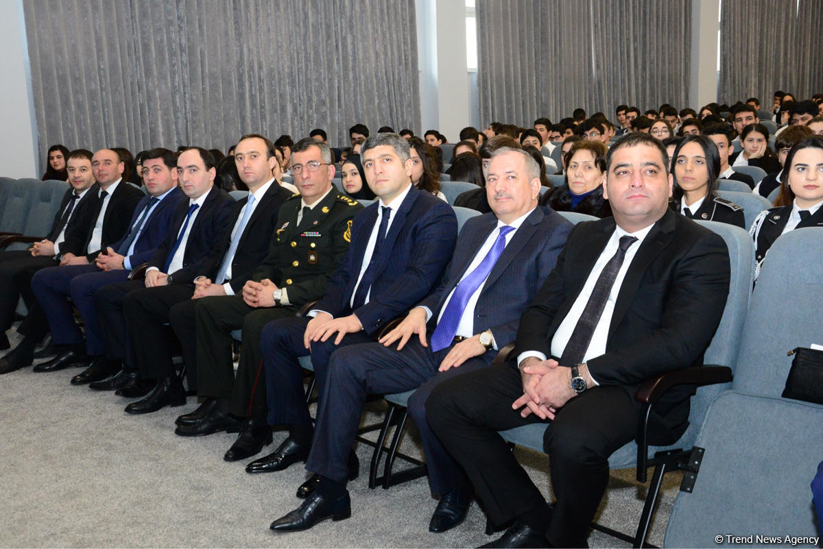 "Azərbaycan gəncliyi Vətənin təhlükəsizliyini qorumağa hazırdır" adlı hərbi-vətənpərvərlik tədbiri keçirilib (FOTO)
