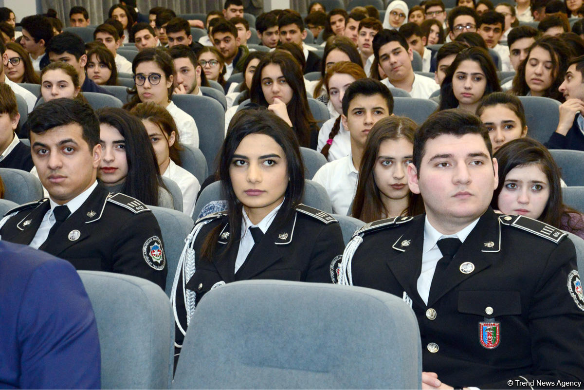 "Azərbaycan gəncliyi Vətənin təhlükəsizliyini qorumağa hazırdır" adlı hərbi-vətənpərvərlik tədbiri keçirilib (FOTO)