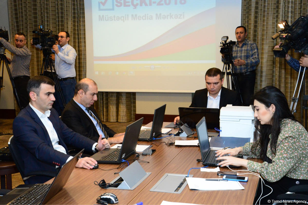 Mərkəzi Seçki Komissiyası nəzdində Müstəqil Media Mərkəzinin açılışı olub (FOTO)