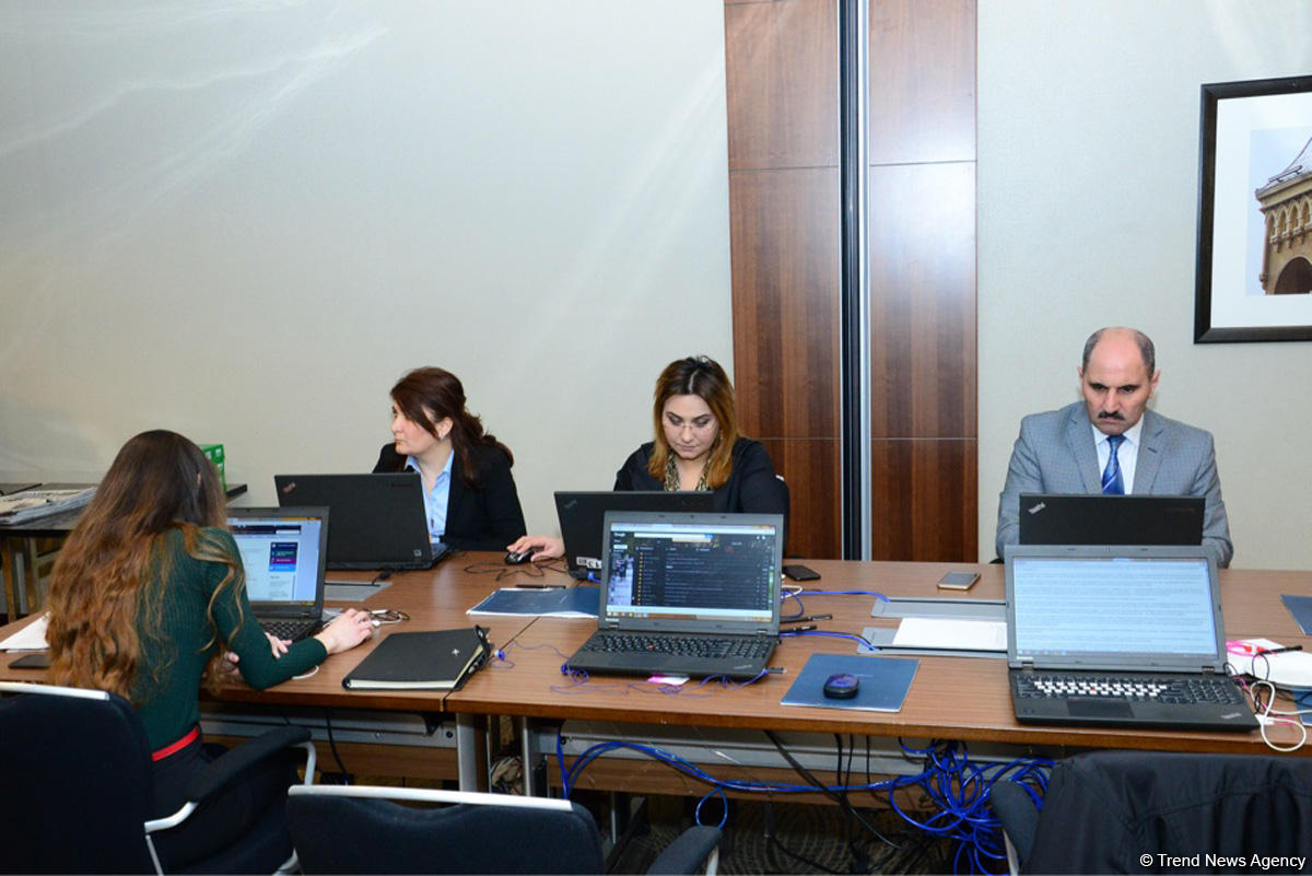 Mərkəzi Seçki Komissiyası nəzdində Müstəqil Media Mərkəzinin açılışı olub (FOTO)