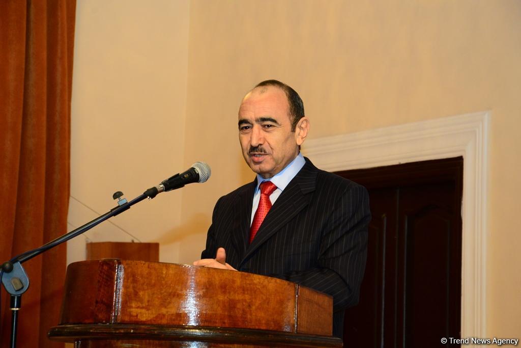 Azərbaycan jurnalistlərinin VII qurultayı keçirilib (FOTO) (YENİLƏNİB)