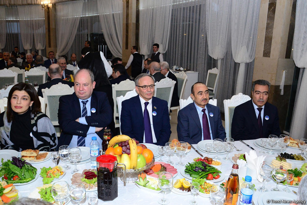 Azərbaycan Mətbuat Şurasının 15 illik yubileyinə həsr olunmuş tədbir keçirilib (FOTO)