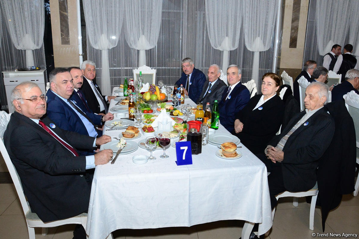 Azərbaycan Mətbuat Şurasının 15 illik yubileyinə həsr olunmuş tədbir keçirilib (FOTO)