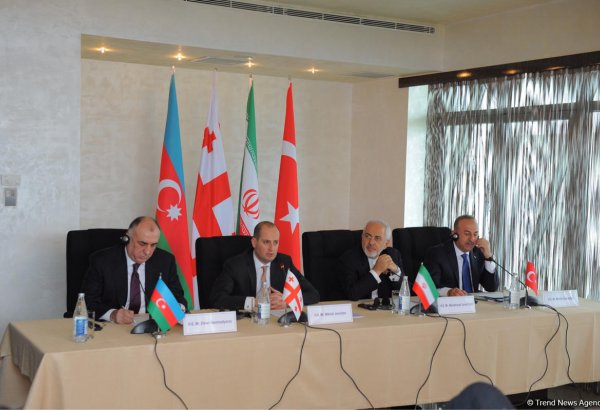Dördtərəfli görüşdə Bakı Bəyannaməsi imzalandı (FOTO)